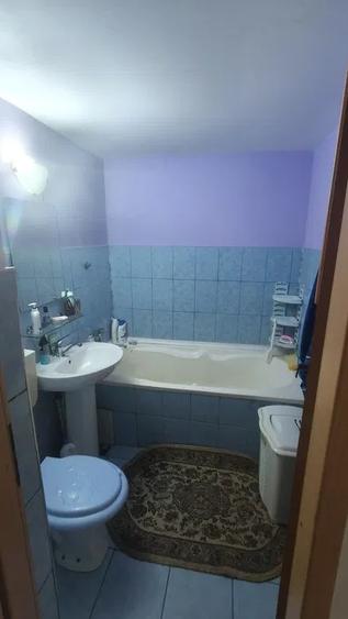 Apartament cu 2 camere decomandat, zona Mircea cel Batran