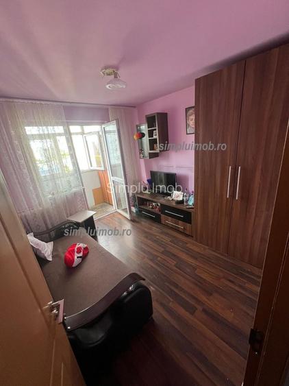 2 Camere Spatios Metrou 1 Decembrie - 3