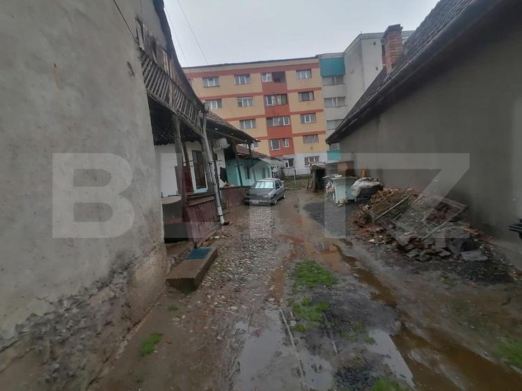 Casa renovabila 200mp 6 camere 1 bucatarie 1 baie 450mp teren Zona Aiud