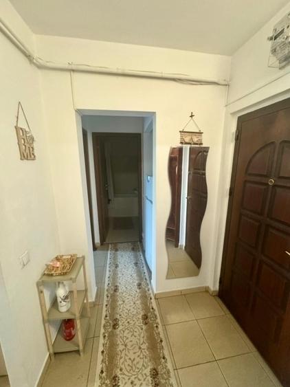 PODU ROS - BLD SOCOLA - 2 CAMERE DECOMANDAT - ETAJ INTERMEDIAR - MOBILAT - LIBER