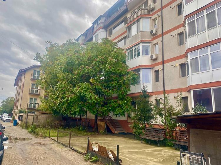 Garsoniera bloc NOU Luica / Brancoveanu