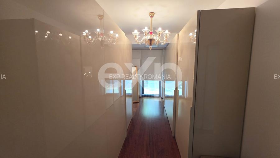 Apartament 4 camere- parter + gradina + 3 locuri de parcare- Dorobanti Capitale