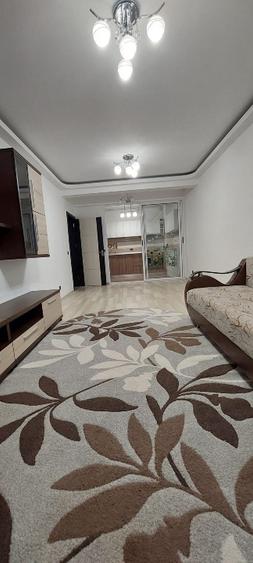 Apartament 3 camere de vanzare