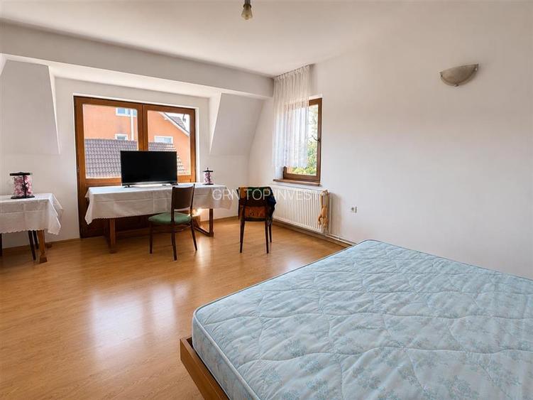 Casa individuala 5 camere 2 bai teren 545mp - Lupeni - 6