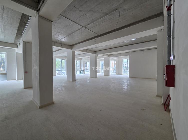 Spatiu de vanzare-Complex Azimut-COMISION 0% - 2