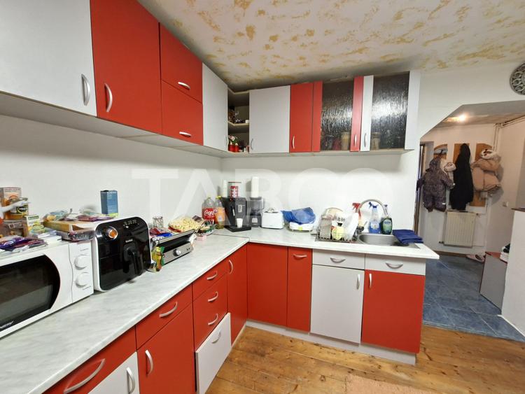 Casa cu 6 camere 720 mp teren in sat Bungard din judetul Sibiu