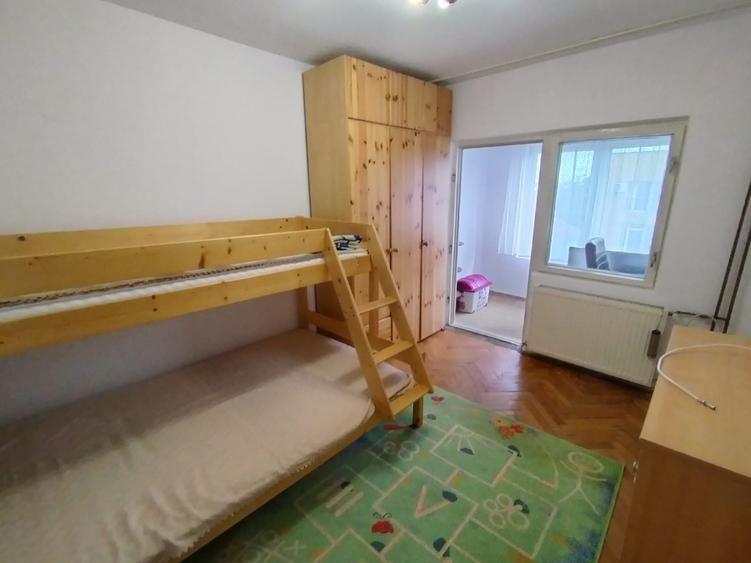 Girocului | 3 Camere | 70 mp | Etaj 2 | 2 Băi | 3 Balcoane