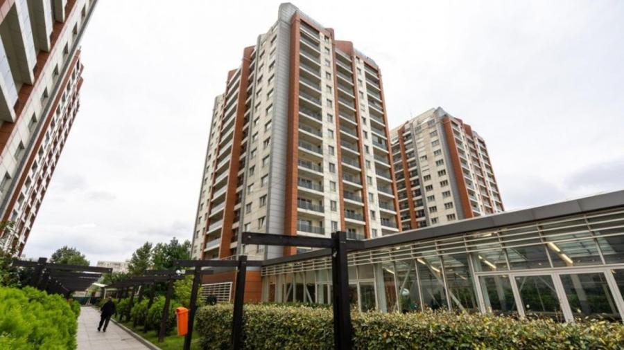 REA1029806 Triplex superb renovat I In City