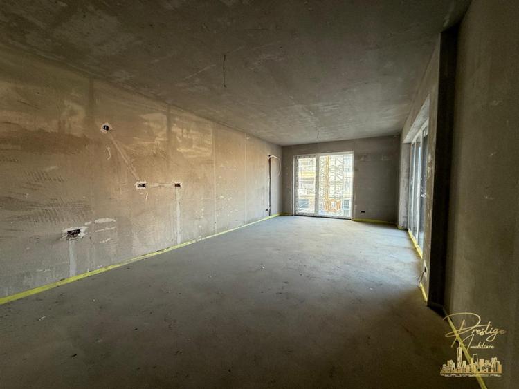 Apartament cu 2 camere spalatorie si dressing de vanzare- Scala Cetate