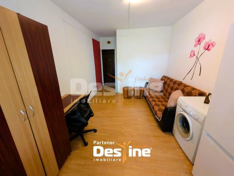 Cameră de cămin 18 mp la doar 10 minute de Copou