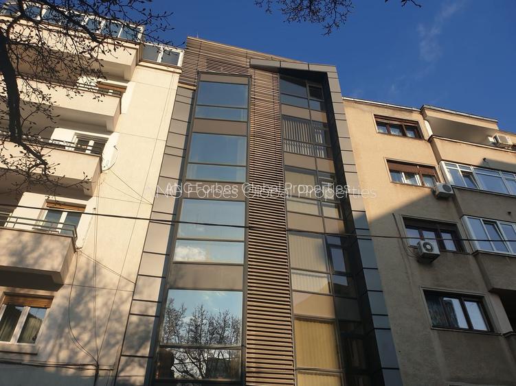 SPATII DE BIROURI LUX, PIATA ROMANA