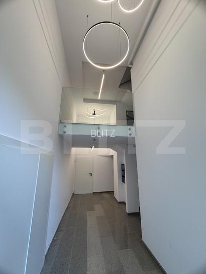 Apartament cu 3 camere,  77,79 mp - zona Centrala - 10