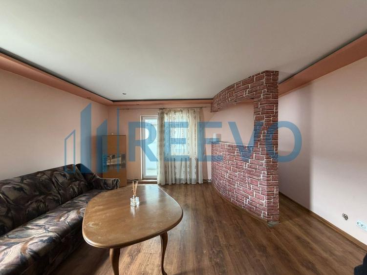 Apartament 3 camere decomandat, Târgu Ocna