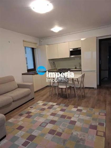 Apartament 3 cam, open space, de vanzare zona Podu de Fier - Moara de Vant