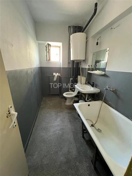 Vanzare apartament 3 camere 2 bai - bloc din 1986 - 4