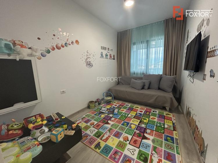 Apartament cu 3 camere si 2 bai, etaj 2 in Giroc - 14