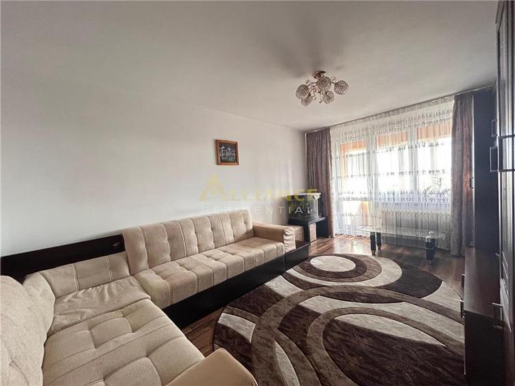De vanzare apartament 3 camere, situat pe strada Turnul Magurele, intr-un bloc c