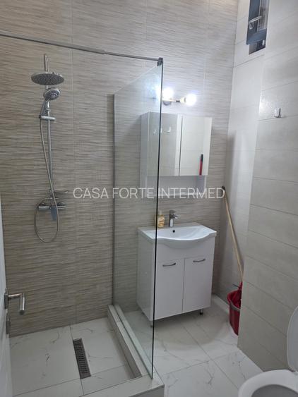 OCAZIE UNICĂ ÎN MAMAIA NORD – APARTAMENT LA PRIMA LINIE LA MARE – 95.900 € - 4