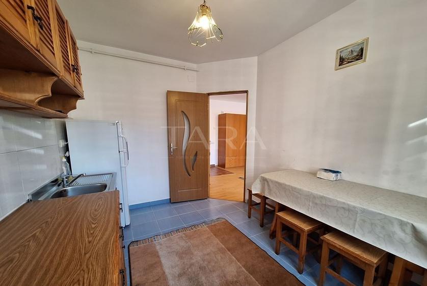Apartament modern cu o cameră de vânzare în zona Luxor