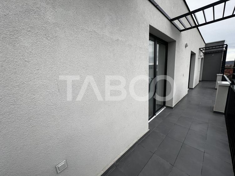 Penthouse de inchiriat 4 camere 2 terase 2 bai 86 mp Turnisor Sibiu