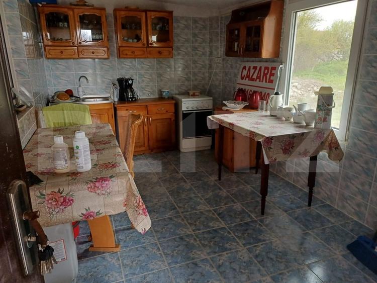 CASA P+1 cu 4 dormitoare zona Arcani