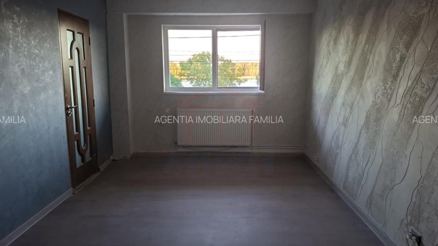 🏡 De închiriat 3 camere, Port, 3.200 RON\luna - 4