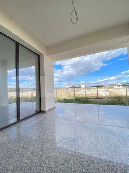 Apartament 3 camere, 101 mp, zona Petrestiului