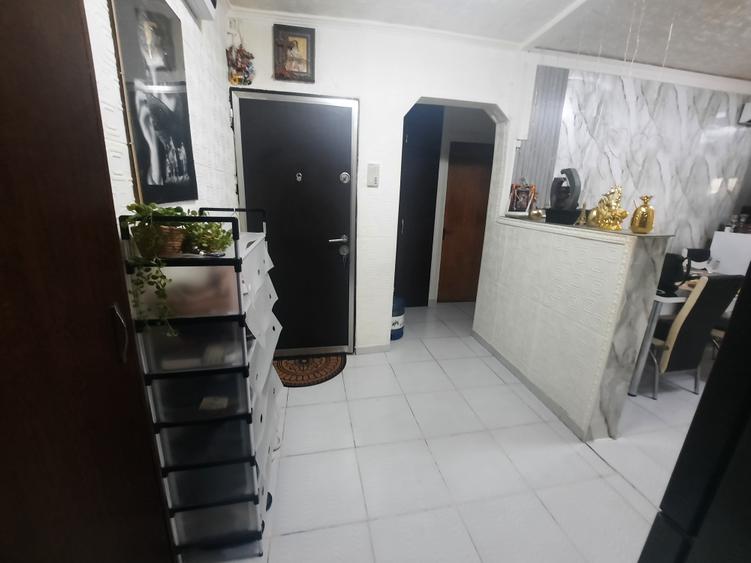 VANZARE 3 CAM MILITARI PIATA GORJULUI
