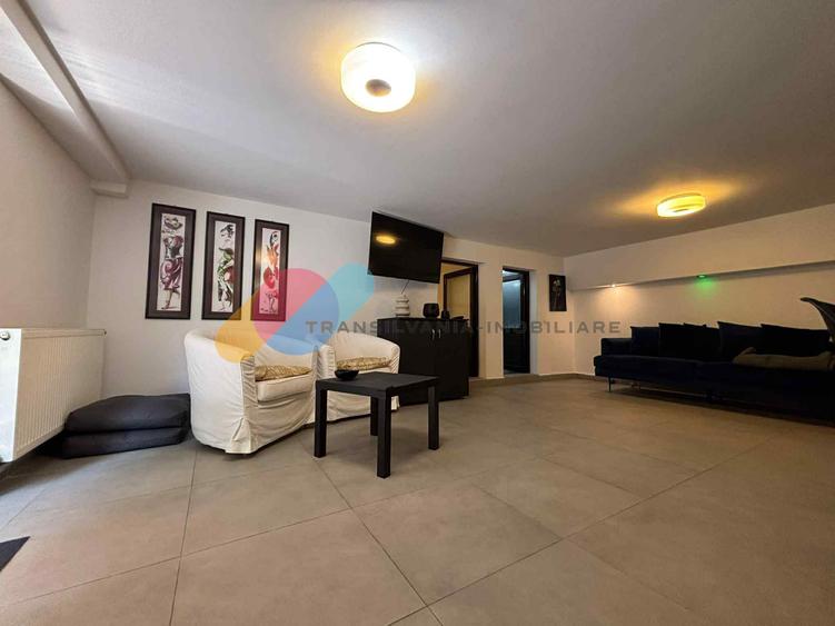 Apartament 80 mp, 3 camere, curte 100 mp, zona Campului