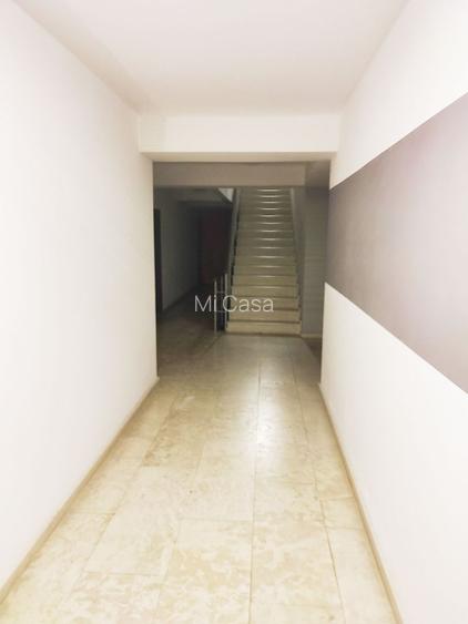 Apartament cu priveliste frumoasa,in bloc nou,zona colinei - 10