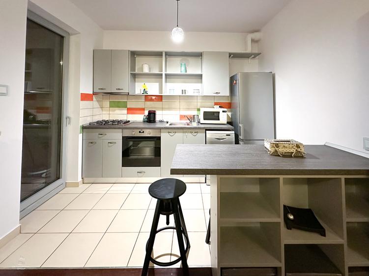 Apartament 2 camere, bloc nou, semidecomandat | Centrala termica