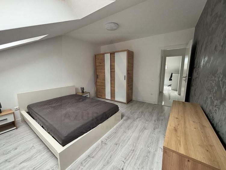 Apartament 3 camere 52,8 mp cu loc de parcare zona Doamna Stanca
