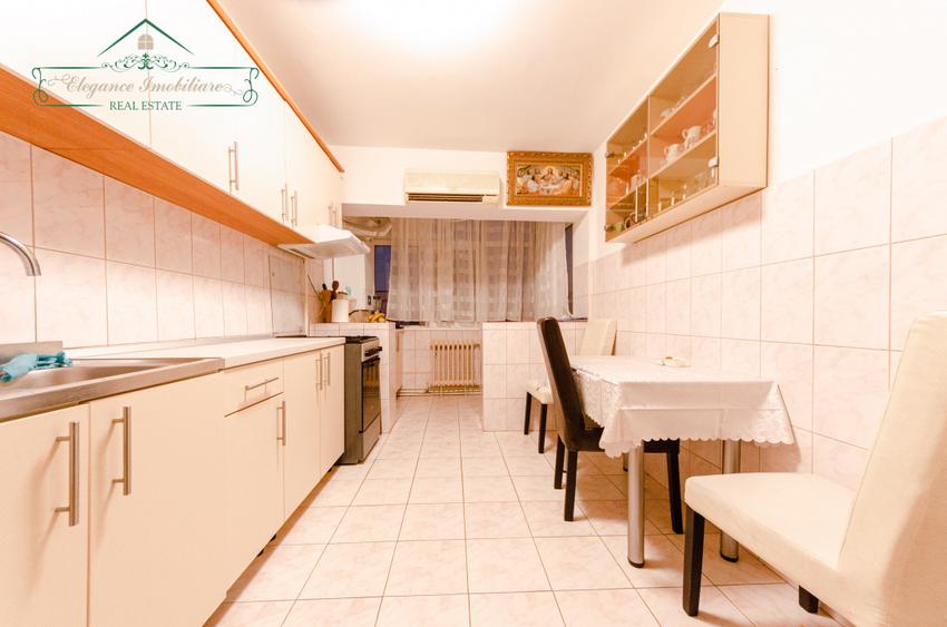 Apartament 2 camere decomandat cu centrala proprie, zona 700 Micalaca, Arad