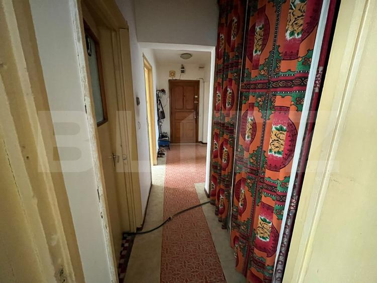 Apartament 3 camere, 70 mp utili, 2 balcoane, etaj 4 – Micro 1, Matei Basarab
