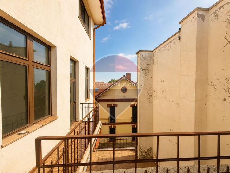 Spațiu de birouri zona centrala - langa primarie - 26