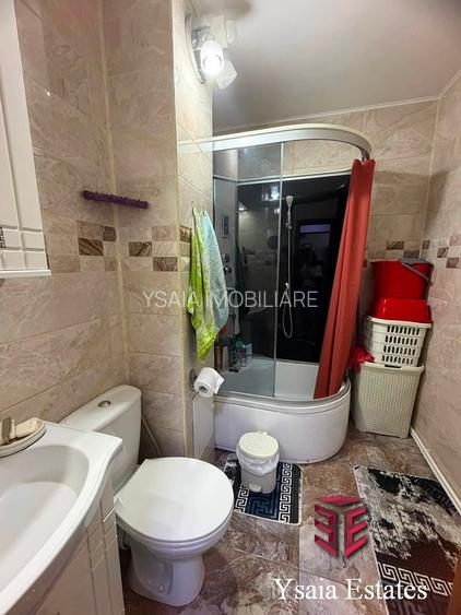 INEL 2 - EXCLUSIVITATE LA VANZARE - 3 CAMERE SEMI CONFORT MAXIM - GAZE - PARCARE - 24