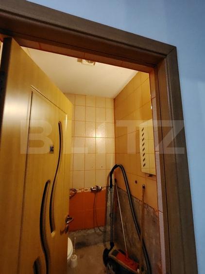 Casa deosebita cu 3 camere si spatiu comercial in Sangeorgiu de Mures