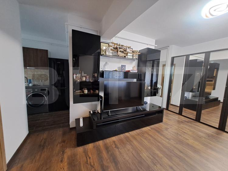 Apartament confortabil, 2 camere, zona excelenta - Tractoru