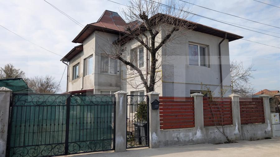 Casă individuală de vânzare, 120 mp, zona Bucșani