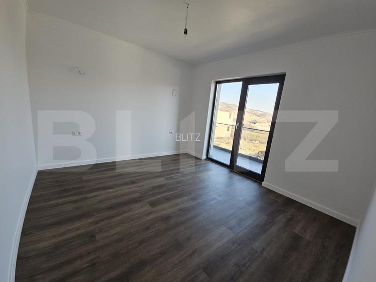 Vila de lux cu 4 camere in Tomesti - 15
