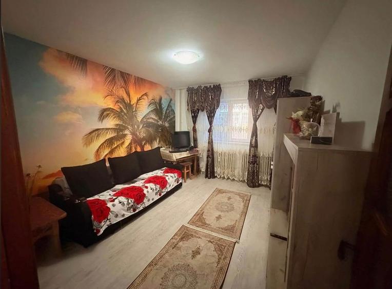 2 camere D- Pacurari - Lidl Moara de Foc - 75000 euro