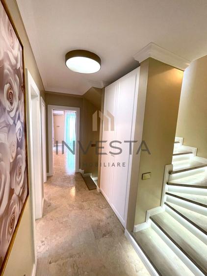 Casa moderna cu priveliste asupra orasului, terasa cu jacuzzi, Iris