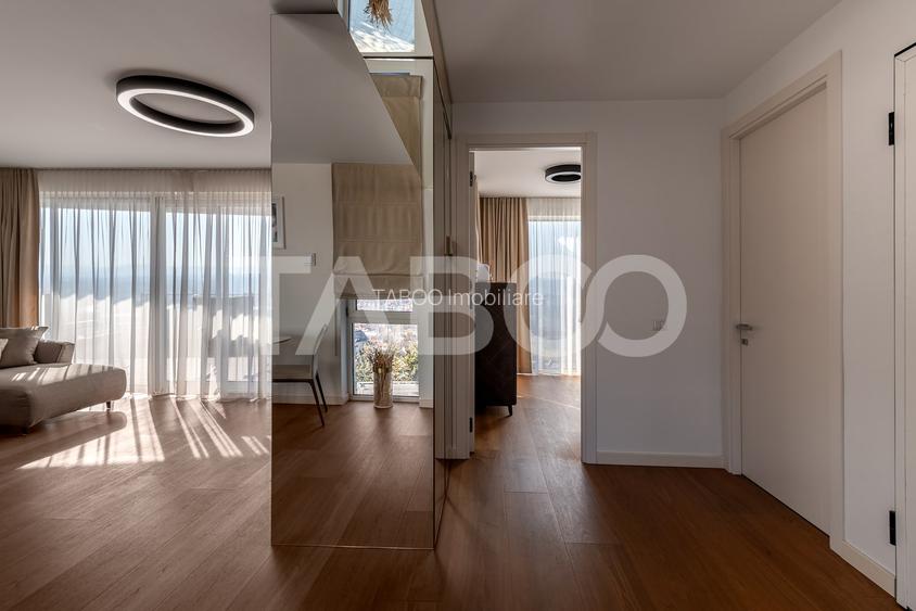 Apartament de lux de vanzare cu 3 camere cu gradina de 200 mp