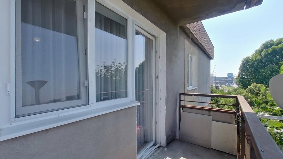 Apartament 3 camere, 73 mp utili, la 50 m de AFI Arad