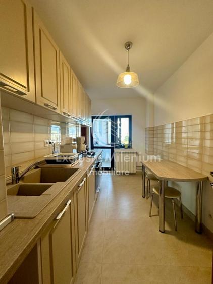 Birouri 3 camere Decebal Mobilat Piata Muncii
