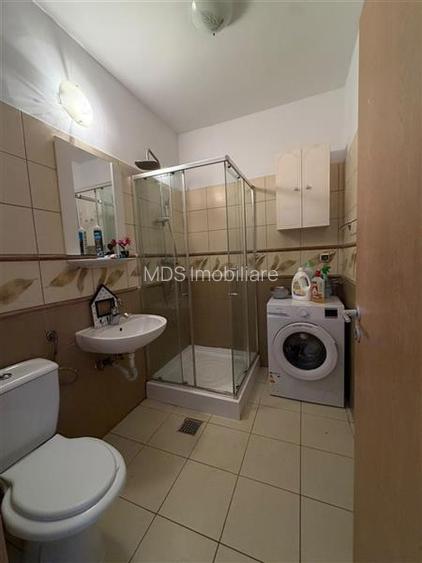 Mobilat si utilat la etajul 2 in bloc din 2011 linga City Mall - 8
