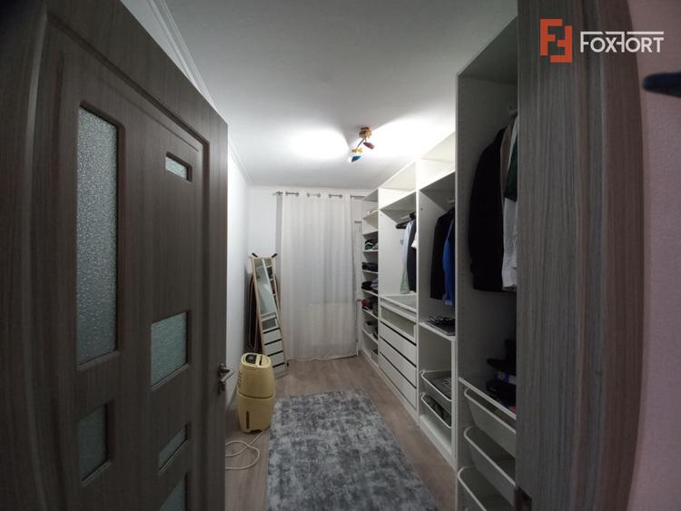 Apartament cu 3 camere, recent renovat – zona Bega Shopping Center