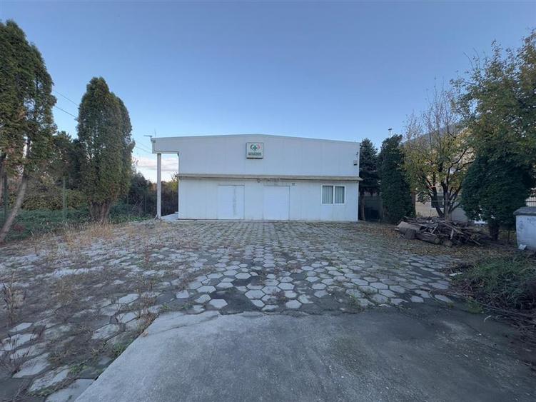 Spatiu comercial capat CUG, zona cu Mega Image, 209mp