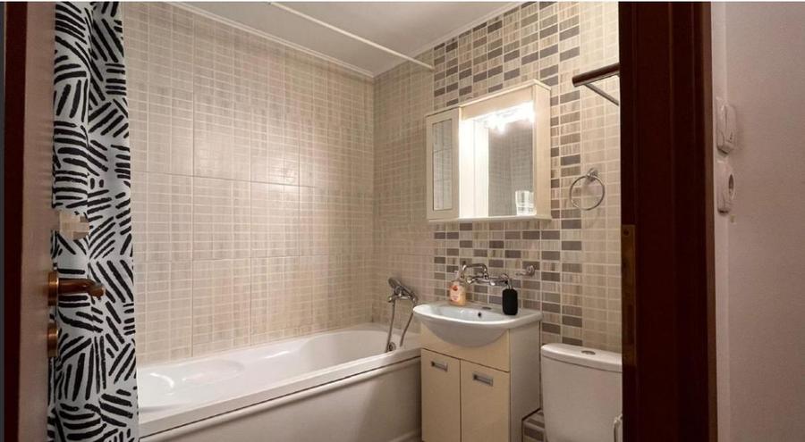 Apartament 3 Camere,Tineretului,Metrou,et.4/8,DECOMANDAT,2 bai,mobilat,complet