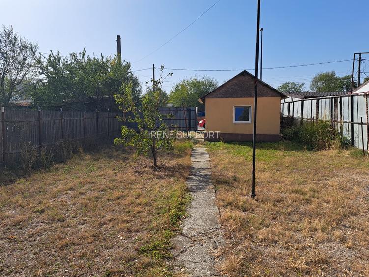 Casă cu teren 400 mp –  lângă Piața Buftea - 2